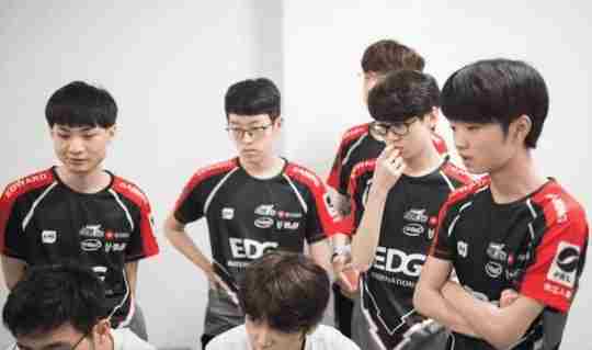 EDG在S8要进四强有可能吗 网友：能不能进世界赛还另说