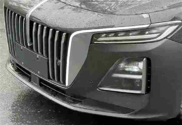 2026款红旗H5实车图 红旗h5价格多少