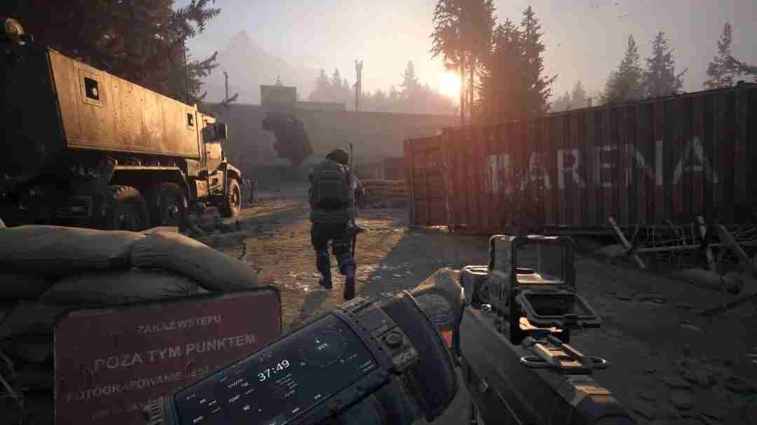 恐怖氛围搜打撤新游 突击行动游戏