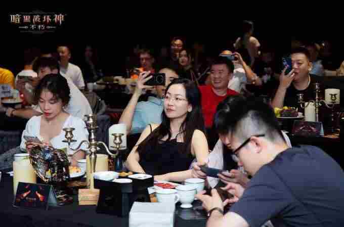 热辣狂欢 <a href=/news/yjxw/29393.html target=_blank class=infotextkey>暗黑破坏神不朽</a>