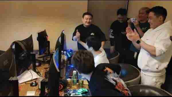 终结跑站魔咒 2016街头篮球国际大师赛